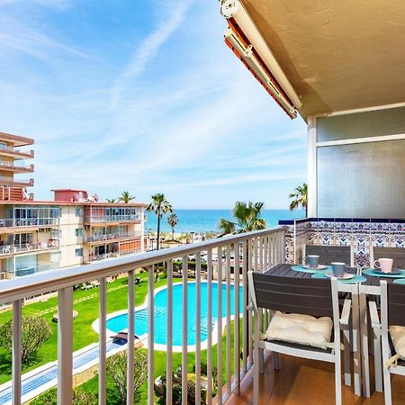 Beachfront Seaview Apartment In Los Boliches By Costarentals - Ref 141 Фуeнхирола Екстериор снимка